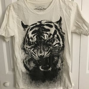 Empyre Surplus Co. tiger tee
